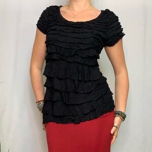 Design History Black Ruffle Short Sleeve Top